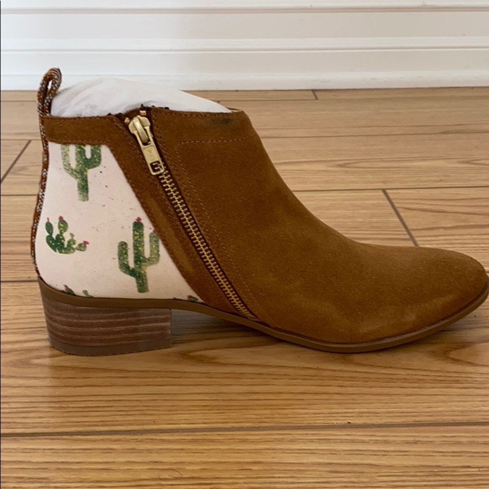 Inkkas cactus booties